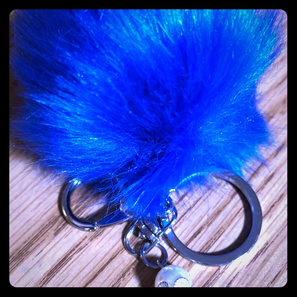 FURRY KEYCHAIN WITH FAUX PEARL NWOT
